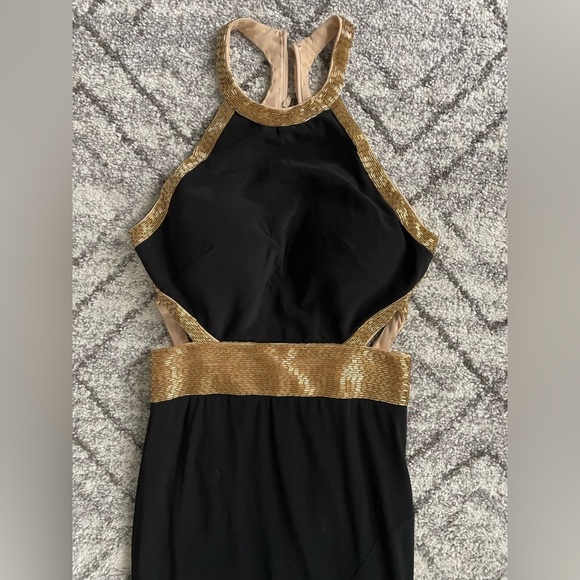 Mac Duggal Black and Gold Formal Gown - Picture 4 of 12